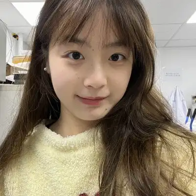 何美